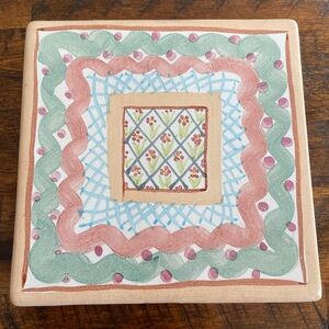 Vintage MacKenzie Childs RETIRED Heather pattern cork back tile trivet.